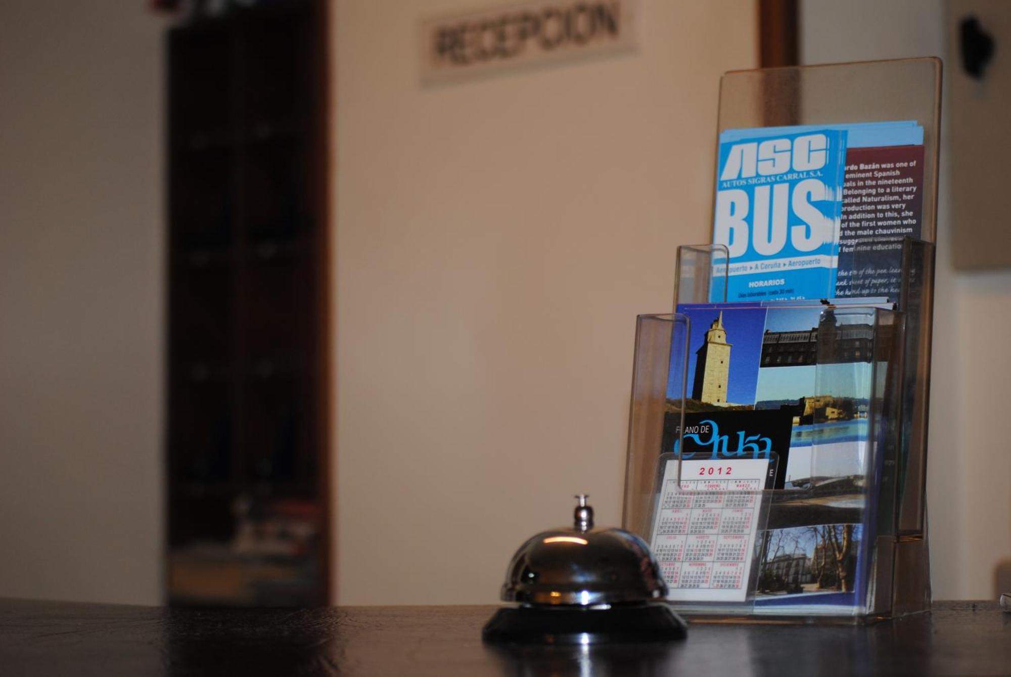 Hostal Palas A Coruña Kültér fotó